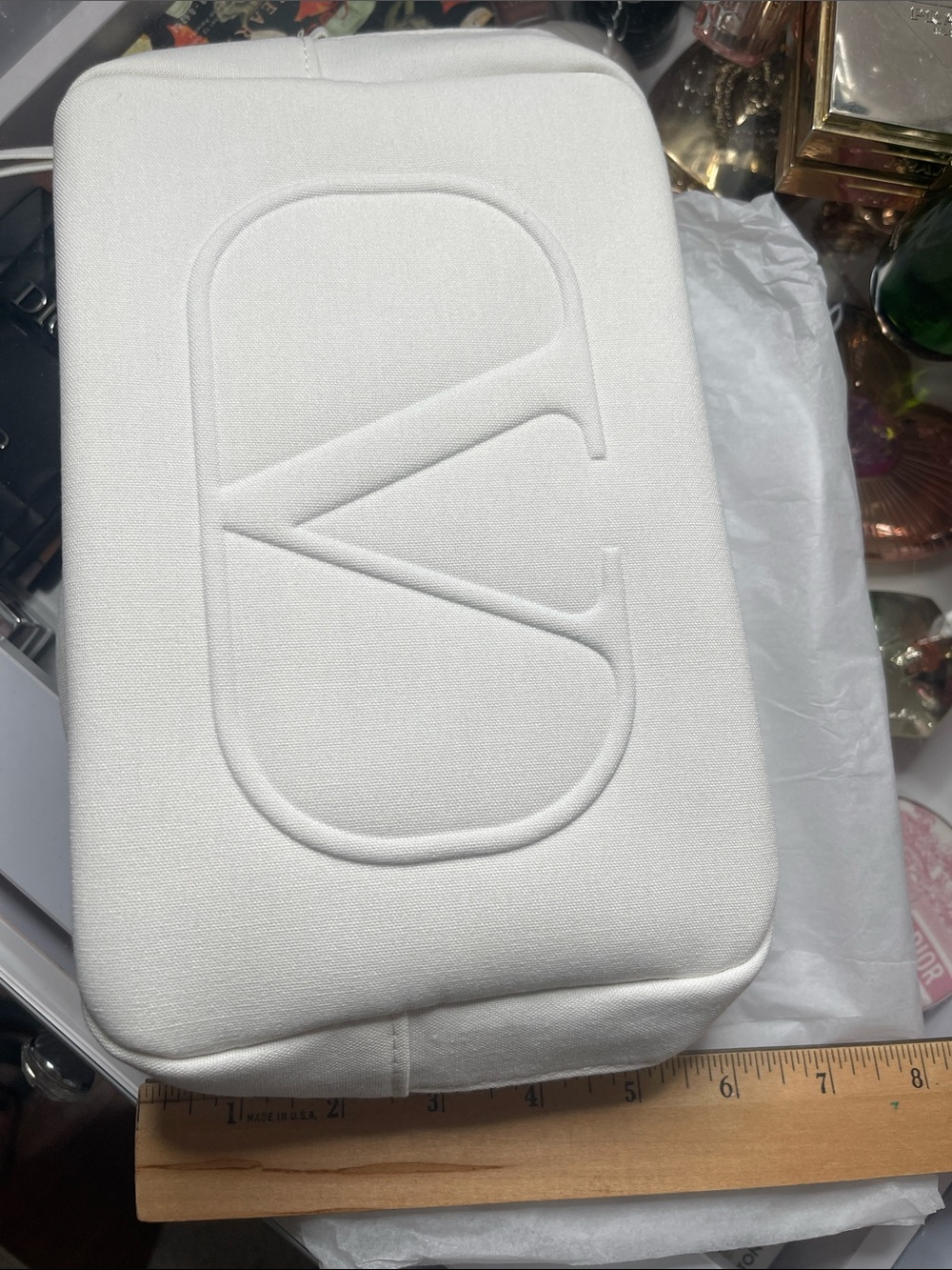 Valentino ivory cosmetic case pouch brand new - Picture 4 of 4